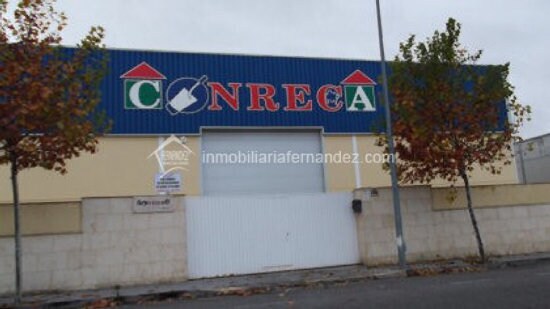 Nave en Cáceres en venta - Foto del edificio - Imagen 2 de 5