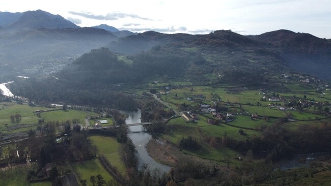 Más detalles de Lugar Priorio, S/N, Oviedo - Terreno en venta