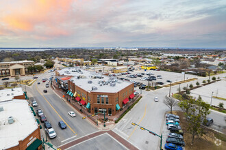 129 S Main St, Grapevine, TX - vista aérea  vista de mapa - Image1