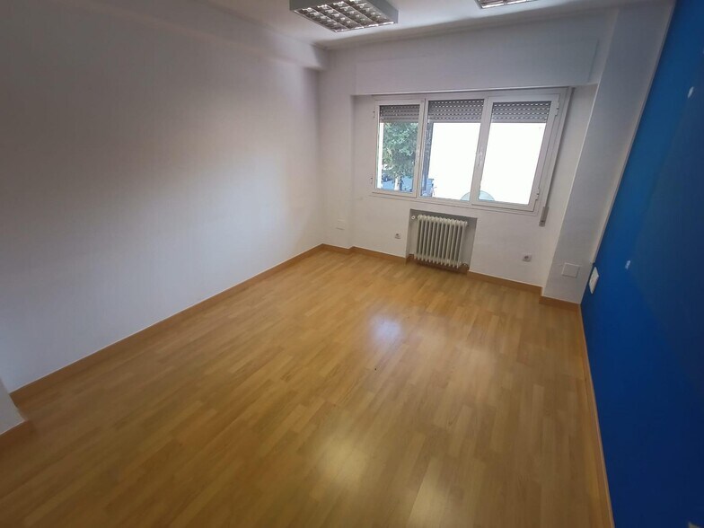 Oficina en Cáceres, Cáceres en alquiler - Foto del edificio - Imagen 3 de 10