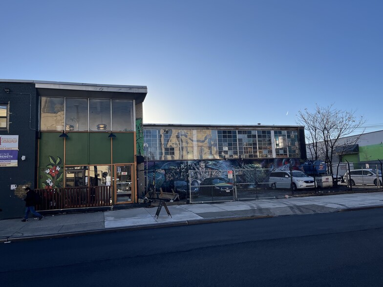 10-80 Wyckoff Ave, Ridgewood, NY en venta - Foto del edificio - Imagen 3 de 10