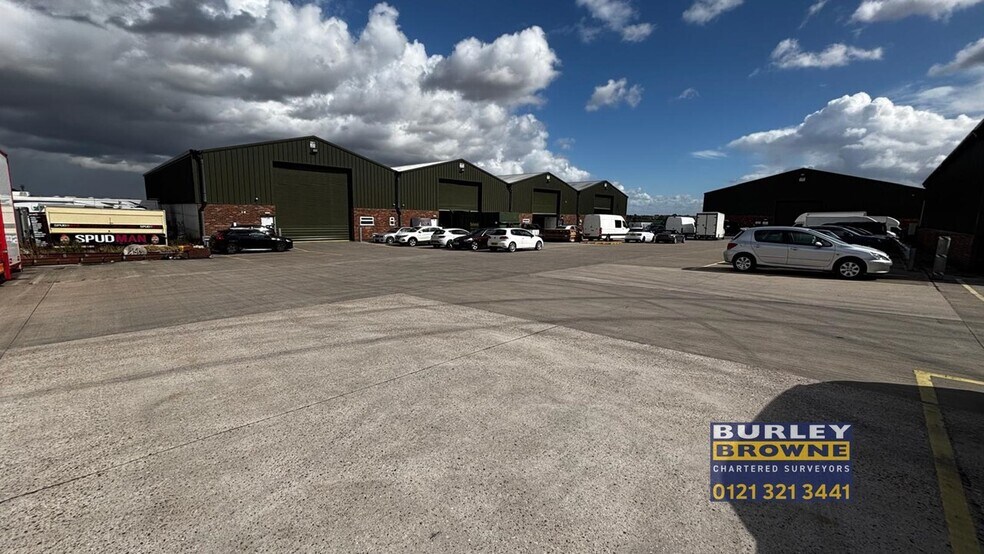 Elford Rd, Tamworth en alquiler - Foto del edificio - Imagen 2 de 17
