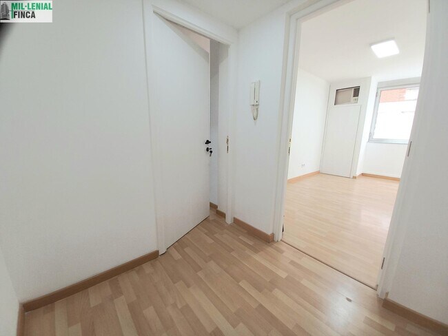Más detalles de Carrer Rambla, Sabadell - Local en venta