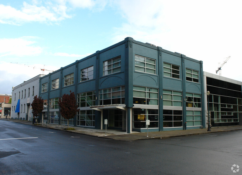 207 NW Park Ave, Portland, OR en alquiler - Foto del edificio - Imagen 2 de 4