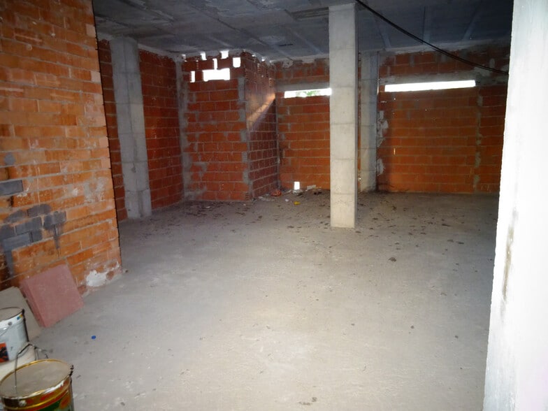 Local en Aspe, Alicante en venta - Foto del interior - Imagen 2 de 6