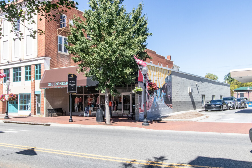 208 N Main St, Blacksburg, VA en alquiler - Foto del edificio - Imagen 1 de 24