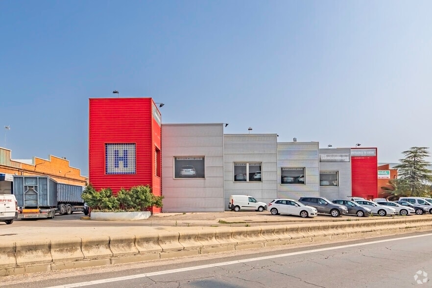 Nave en Humanes de Madrid, Madrid en venta - Foto del edificio - Imagen 2 de 15