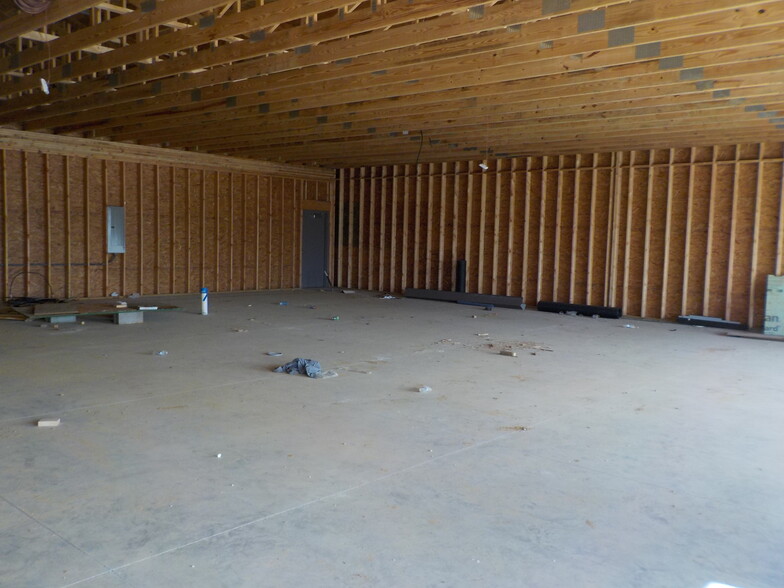 1737 S. State Road 57, Washington, IN en alquiler - Foto del interior - Imagen 2 de 4