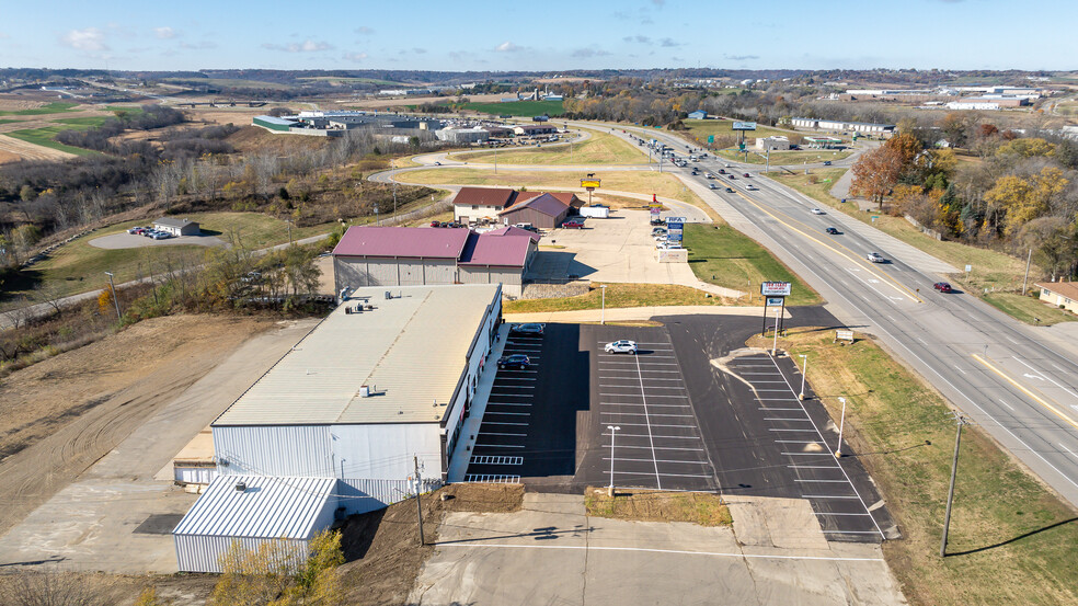 4478-4488 Dodge St, Dubuque, IA en alquiler - Foto del edificio - Imagen 3 de 22