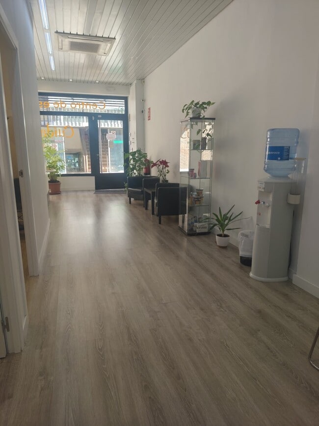 Más detalles de Local en alquiler
