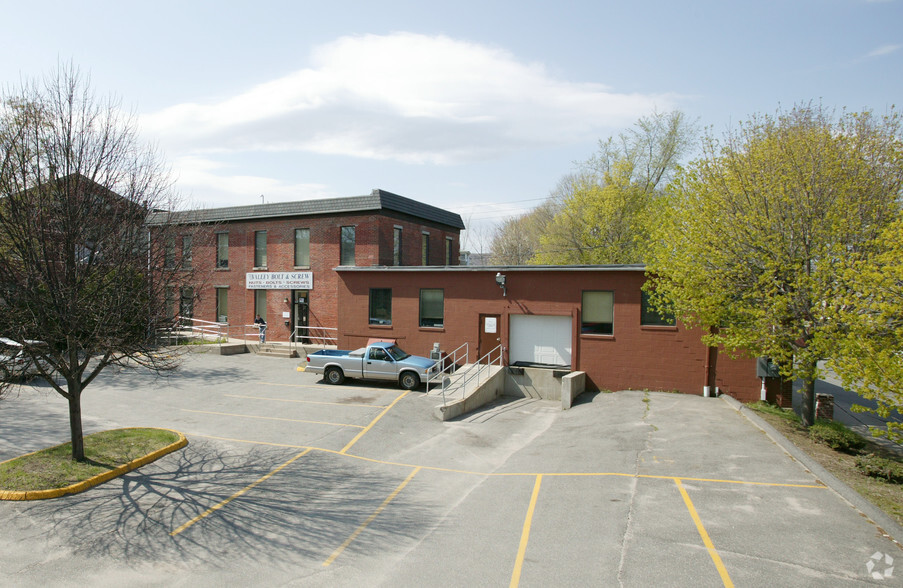 126 Franklin St, Torrington, CT en venta - Foto del edificio - Imagen 3 de 40