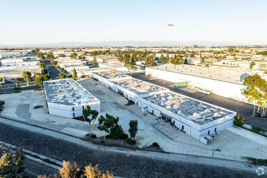 20600 Gramercy Pl, Torrance, CA en alquiler - Foto del edificio - Imagen 1 de 25