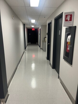 Más detalles de 2110-2130 De La Chute-Du-Diable Rue, Chicoutimi, QC - Oficina en alquiler