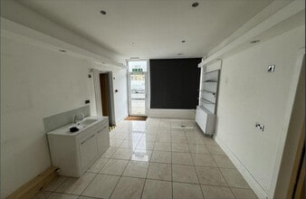 534-538 Crow Rd, Glasgow en alquiler Foto del interior- Imagen 2 de 4