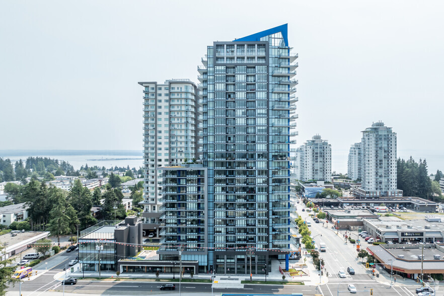 1586 Johnston Rd, White Rock, BC en venta - Foto del edificio - Imagen 3 de 4