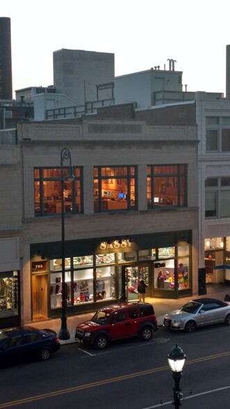 798-800 Chapel St, New Haven, CT en alquiler - Foto del edificio - Imagen 2 de 11