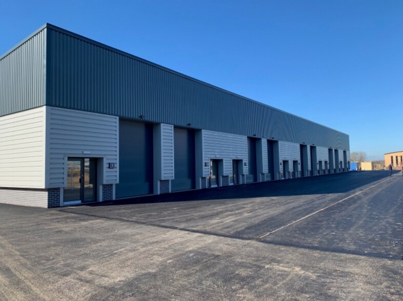 Jessop Close, Newark en alquiler - Foto del edificio - Imagen 2 de 2