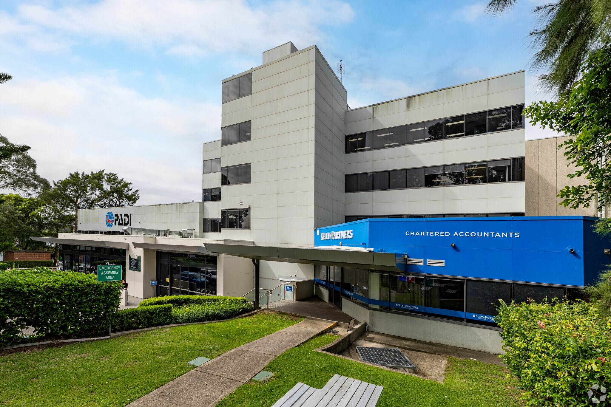 120 Old Pittwater Rd, Brookvale en alquiler Foto principal- Imagen 1 de 6