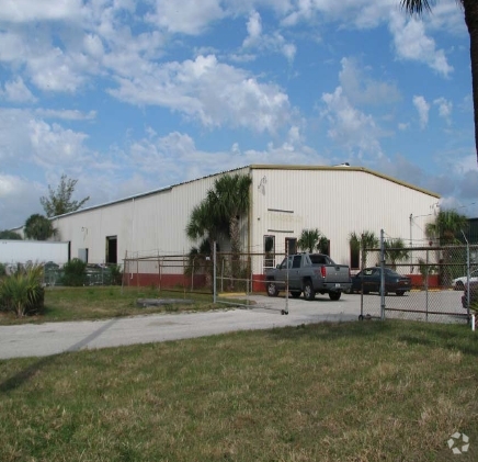 1200 W 15th St, Riviera Beach, FL en venta - Foto del edificio - Imagen 2 de 5