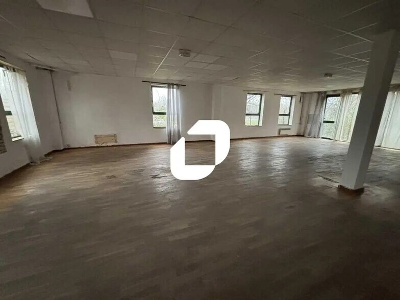 5-9 Rue De Ris, Viry-Châtillon en alquiler - Foto del interior - Imagen 3 de 20