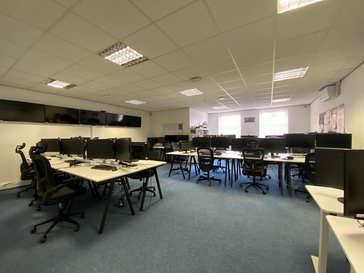 Wheatstone Ct, Quedgeley, GLS GL2 2AQ - Unidad 11 - - Foto del interior - Image 2 of 5