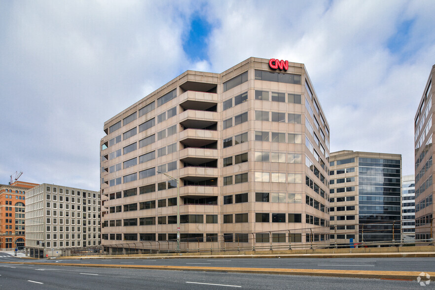 820 1st St NE, Washington, DC en alquiler - Foto del edificio - Imagen 3 de 10