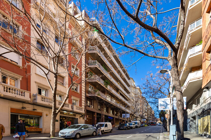 Oficinas en Barcelona, Barcelona en alquiler - Foto del edificio - Imagen 2 de 3