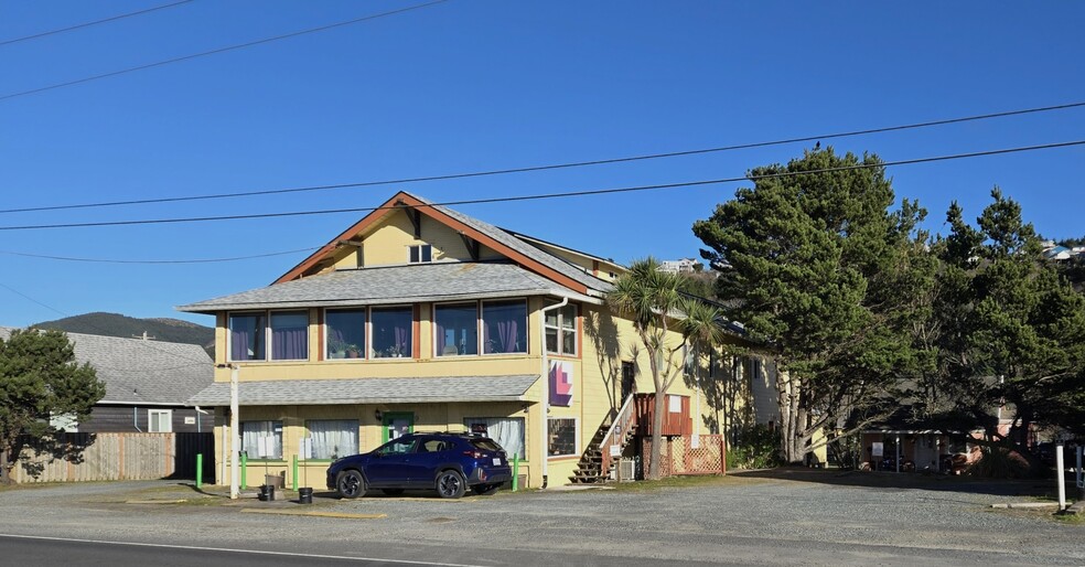 480 S Highway 101, Rockaway Beach, OR en venta - Foto del edificio - Imagen 3 de 13