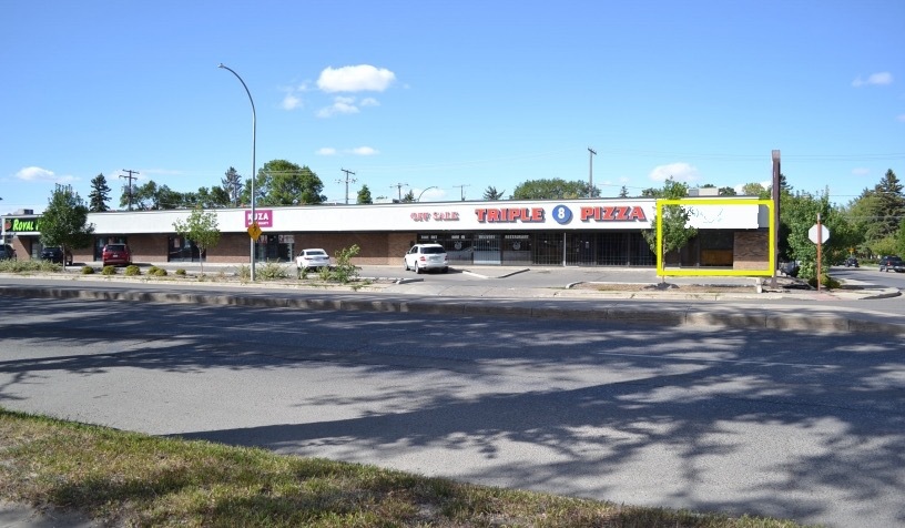 700 Victoria Av, Regina, SK en alquiler - Foto del edificio - Imagen 2 de 10