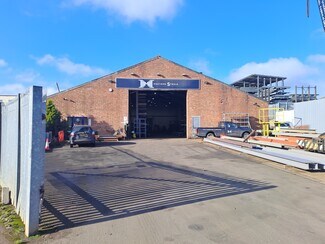 Más detalles de 13 Southfield, Welwyn Garden City - Nave en venta