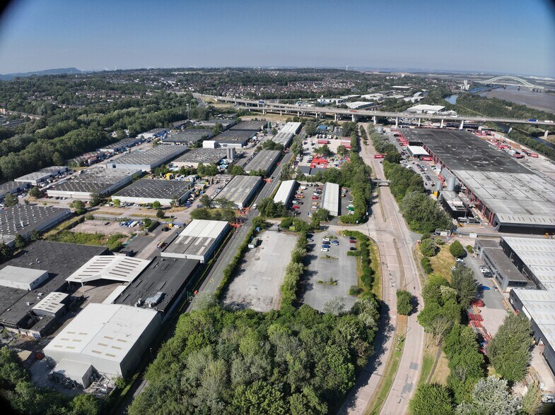 Arkwright Rd, Runcorn en alquiler - Foto del edificio - Imagen 3 de 3