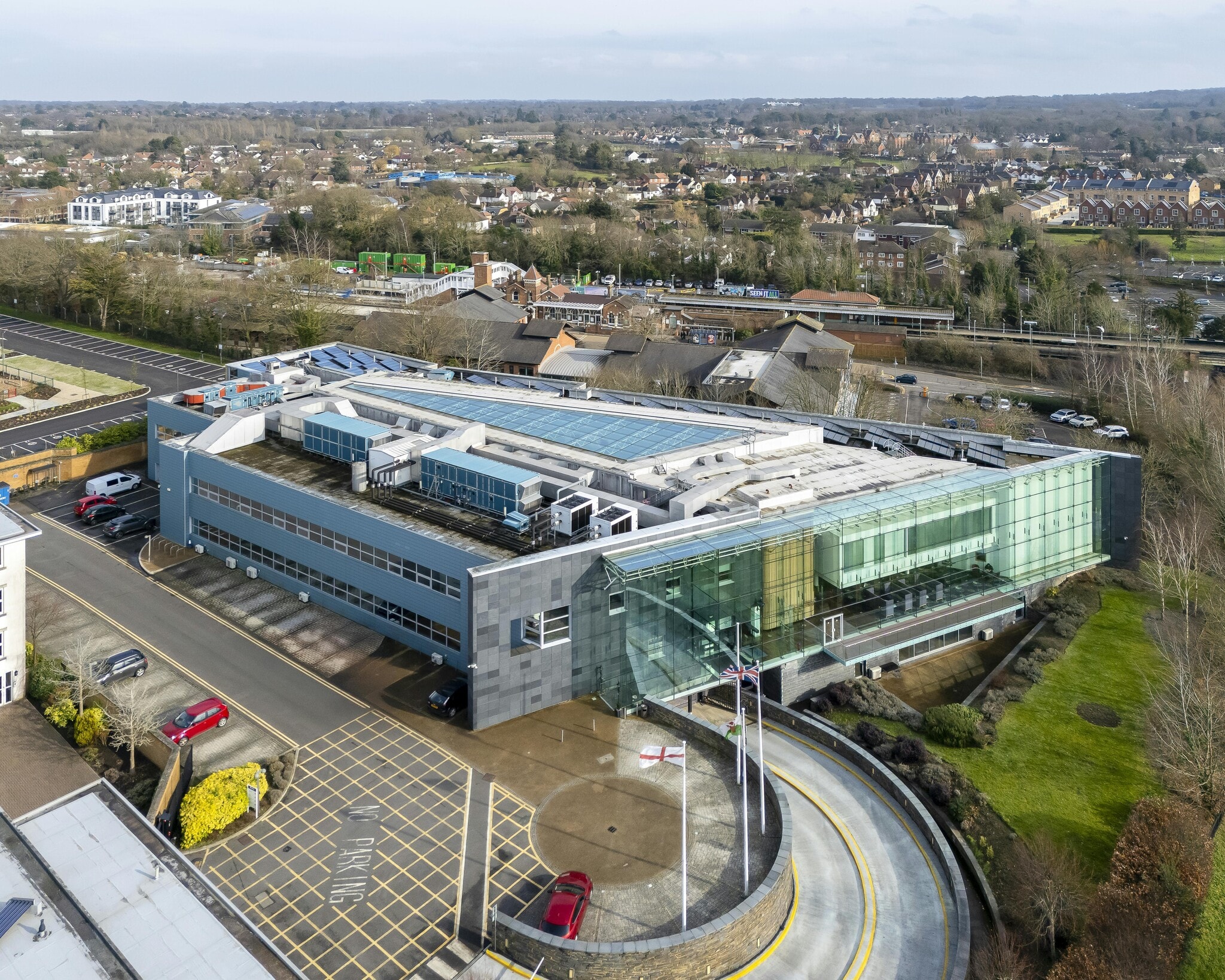 Highbury Dr, Leatherhead en venta Foto del edificio- Imagen 1 de 12