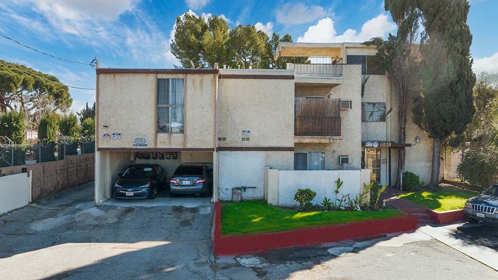 6828 Fulton Ave, North Hollywood, CA en venta Foto del edificio- Imagen 1 de 1