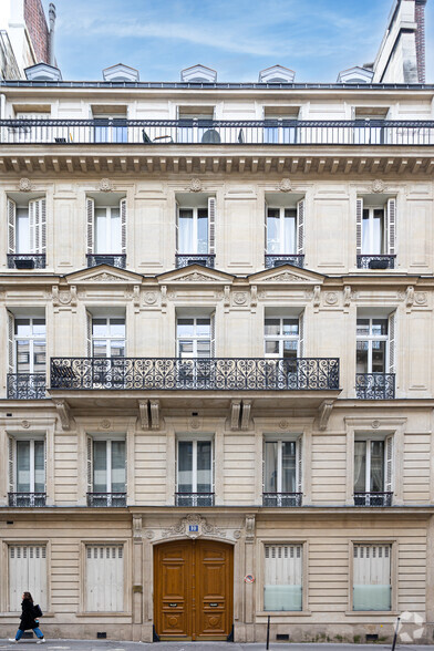 10 Rue De Monceau, Paris en alquiler - Foto del edificio - Imagen 1 de 3