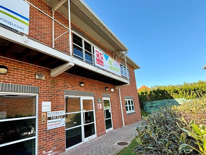 Monks Brk, Newport en venta - Foto del edificio - Imagen 1 de 1