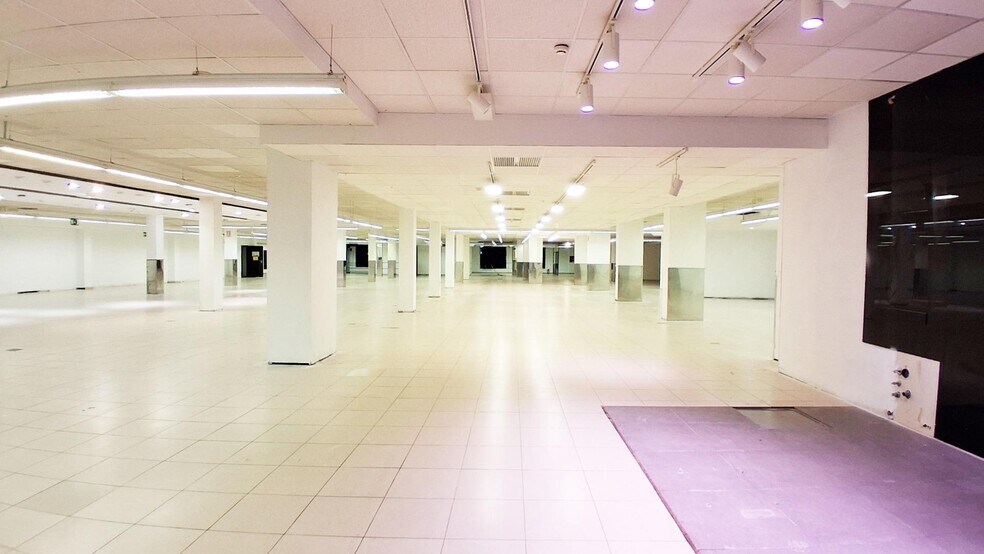 Local en Feria en alquiler - Plano de la planta - Imagen 2 de 45