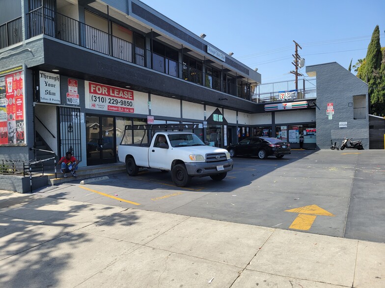 7353 Melrose Ave, Los Angeles, CA en alquiler - Foto del edificio - Imagen 1 de 2