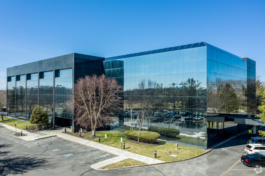 4000 State Route 66, Tinton Falls, NJ en alquiler - Foto del edificio - Imagen 1 de 3