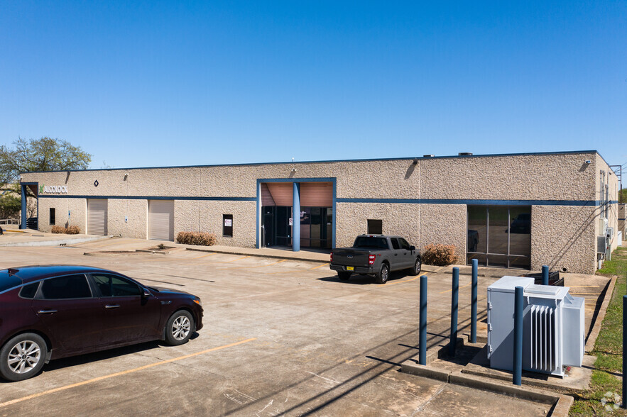 9701 Dessau Rd, Austin, TX en alquiler - Foto del edificio - Imagen 3 de 31