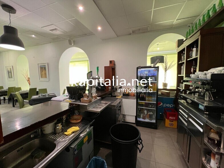 Local en Carcaixent, Valencia en venta - Foto del edificio - Imagen 2 de 21