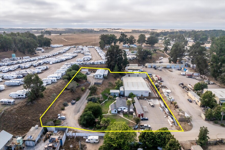 748 Garrett Ln, Arroyo Grande, CA en venta - Foto del edificio - Imagen 1 de 28