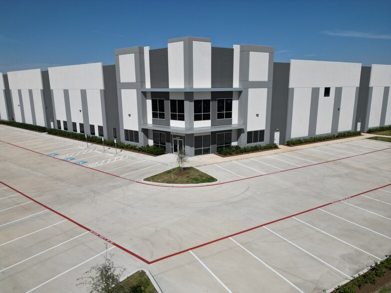 10450 Greens Crossing Blvd, Houston, TX en venta - Foto del edificio - Imagen 2 de 18