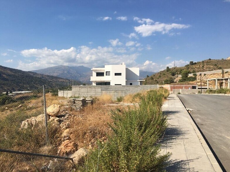 Calle Carlos Cano, 1, Vélez de Benaudalla, Granada en venta - Foto principal - Imagen 1 de 7