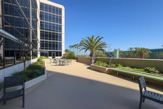 5757 W Century Blvd, Los Angeles, CA en alquiler Foto del interior- Imagen 1 de 7