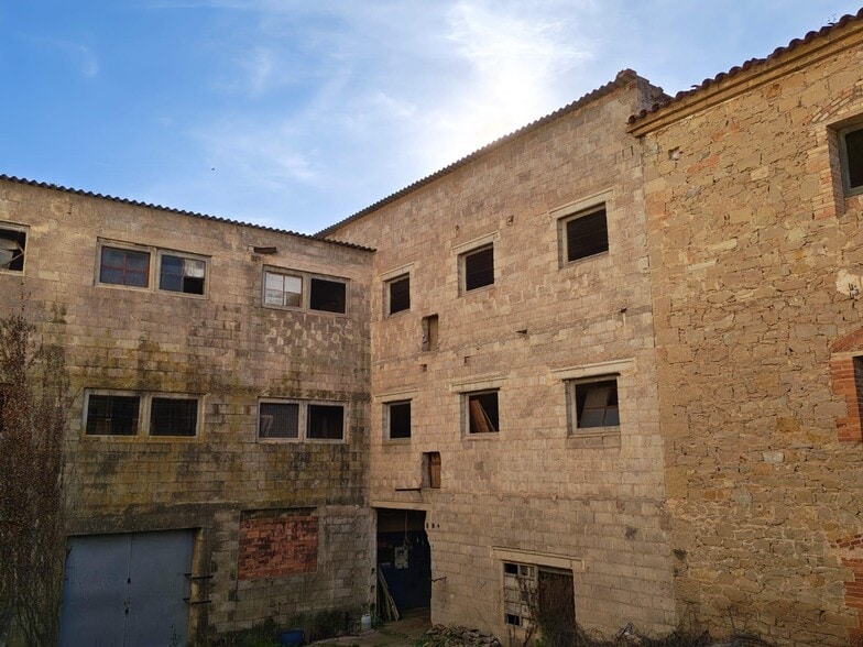 Nave en Monistrol de Montserrat, Barcelona en venta - Foto del edificio - Imagen 3 de 46