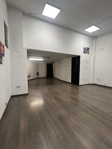 Local en Córdoba, Córdoba en alquiler - Foto del interior - Imagen 2 de 14