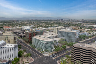 2375 E Camelback Rd, Phoenix, AZ - VISTA AÉREA  vista de mapa