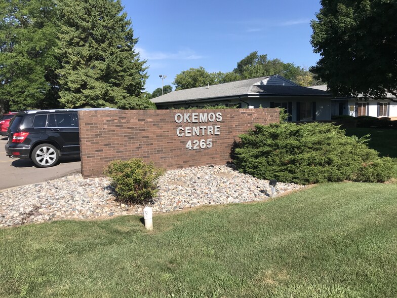 4265 Okemos Rd, Okemos, MI en venta - Foto del edificio - Imagen 3 de 9