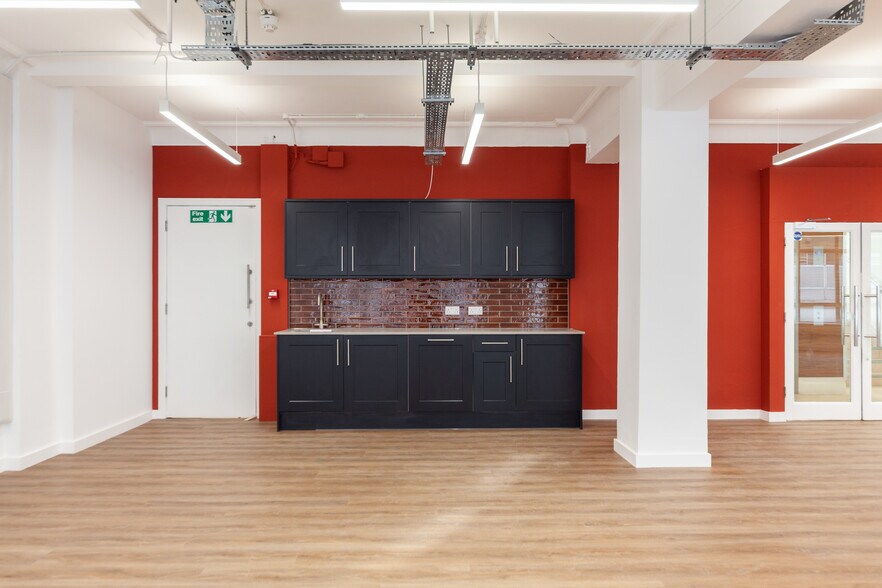 23-35 Great Titchfield St, London en alquiler - Foto del edificio - Imagen 3 de 11