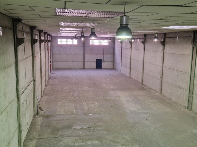 Nave en La Llagosta, Barcelona en venta - Foto del interior - Imagen 2 de 12